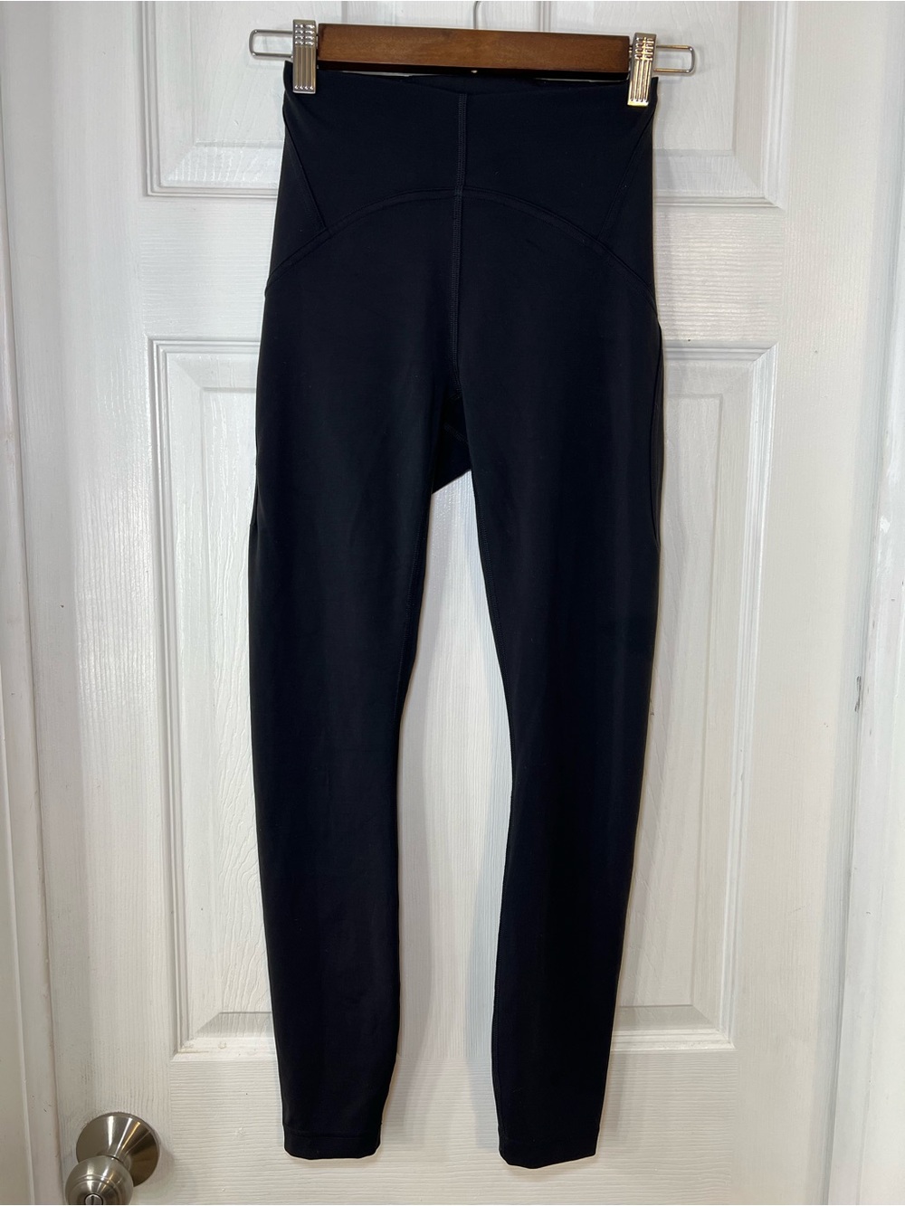 Lululemon High-Rise Black Active Leggings Size 2